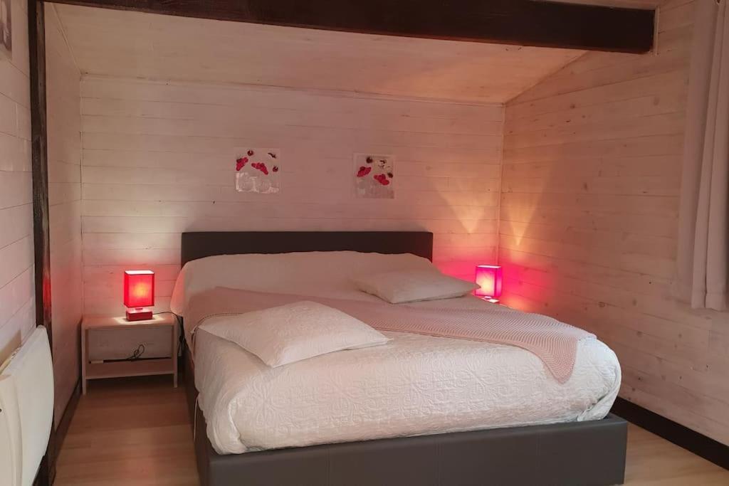 Chalet A Louer Pres De Dax Mees Bagian luar foto